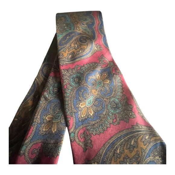 Burberry London Tie Men's Paisley Geometric 100% Silk Equestrian Necktie Career - Picture 5 of 11